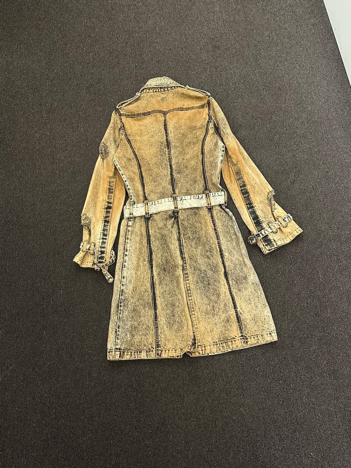 M)L.G.B 빈티지 컷아웃 디테일 워싱 헌팅 데님 자켓 상품이미지6