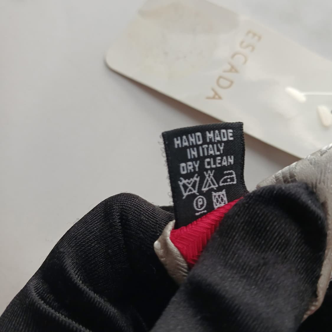 에스까다 실크 실버 다이아몬드 패턴 넥타이 9.2cm 새제품 A18349 상품이미지8