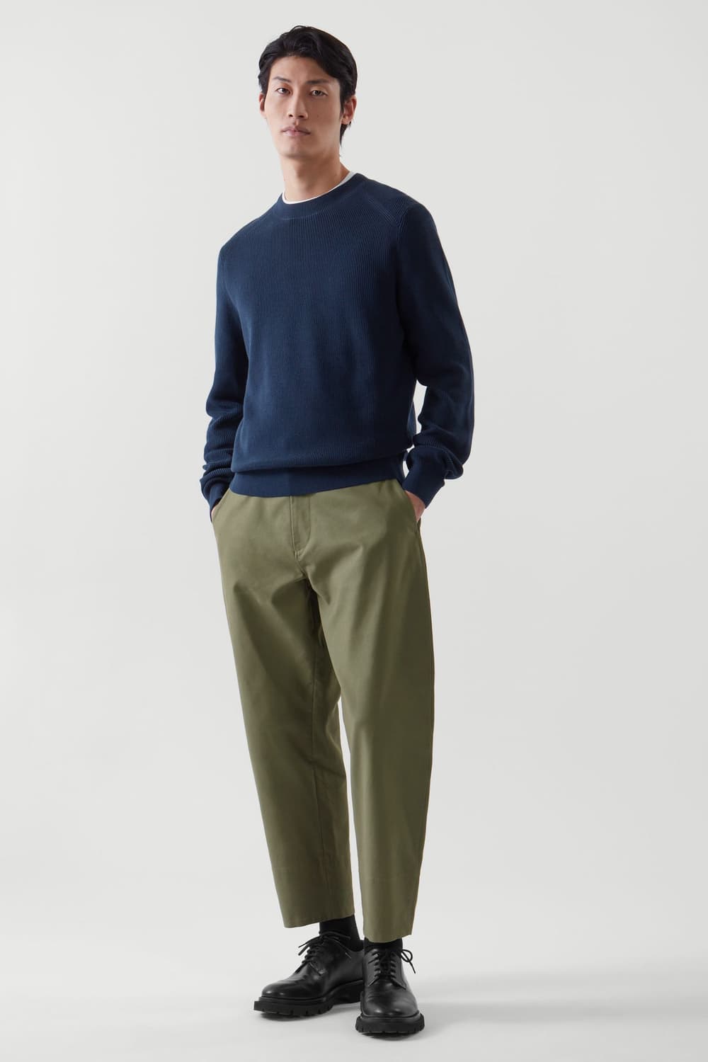 [코스] 레귤러핏 크루넥 스웨터 상품이미지3