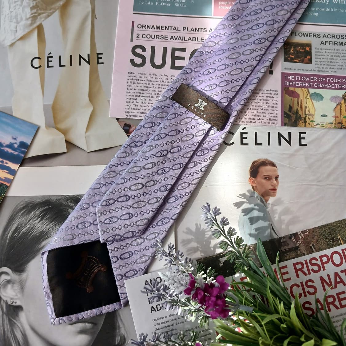 셀린느 실크 라일락 트리오페 로고 넥타이 8.5cm B등급 A18998
 상품이미지3