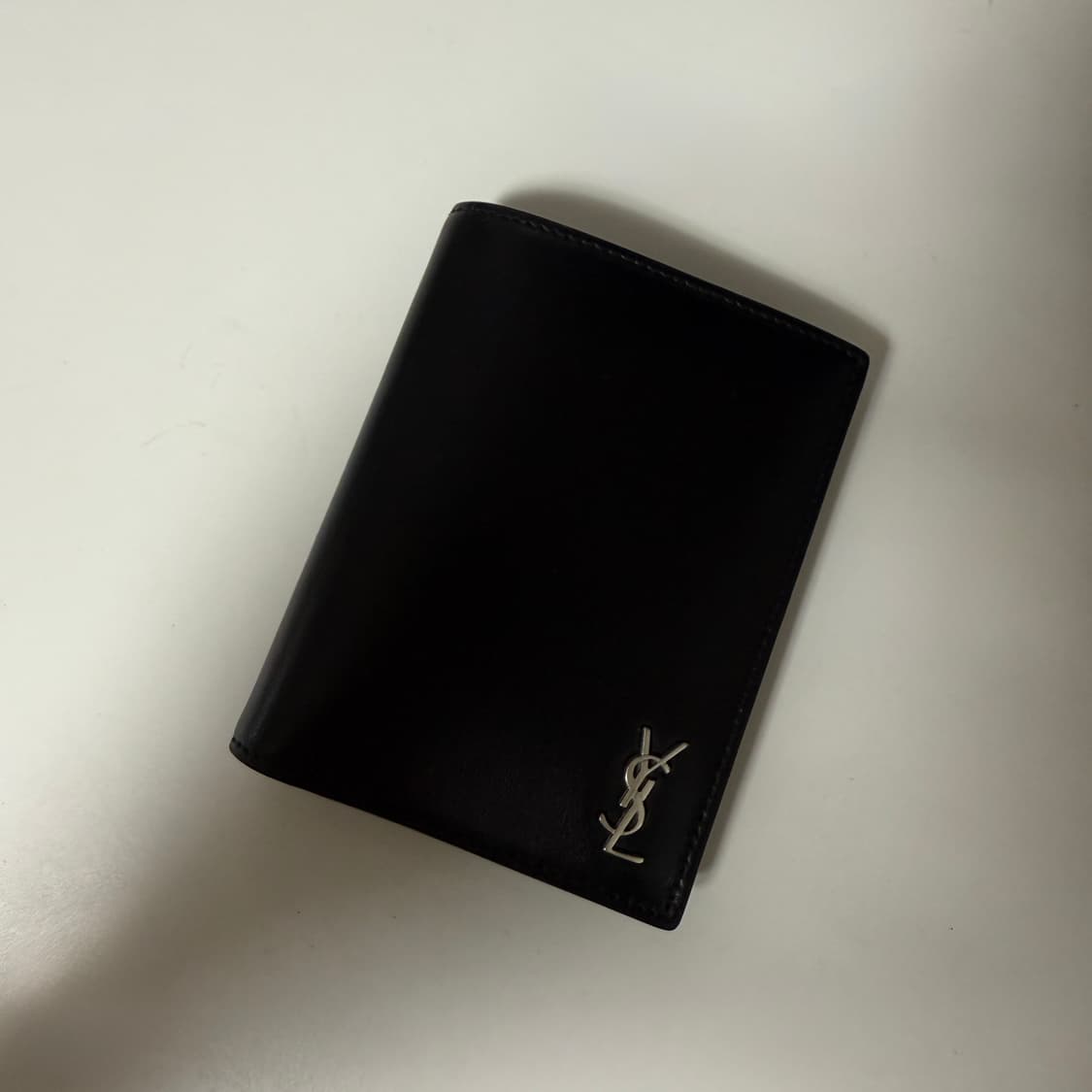생로랑 카산드라 카드 지갑 블랙 상품이미지1