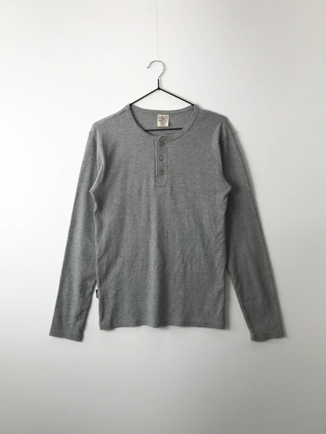 AVIREX USA Gray Henley Long Sleeve 상품이미지3