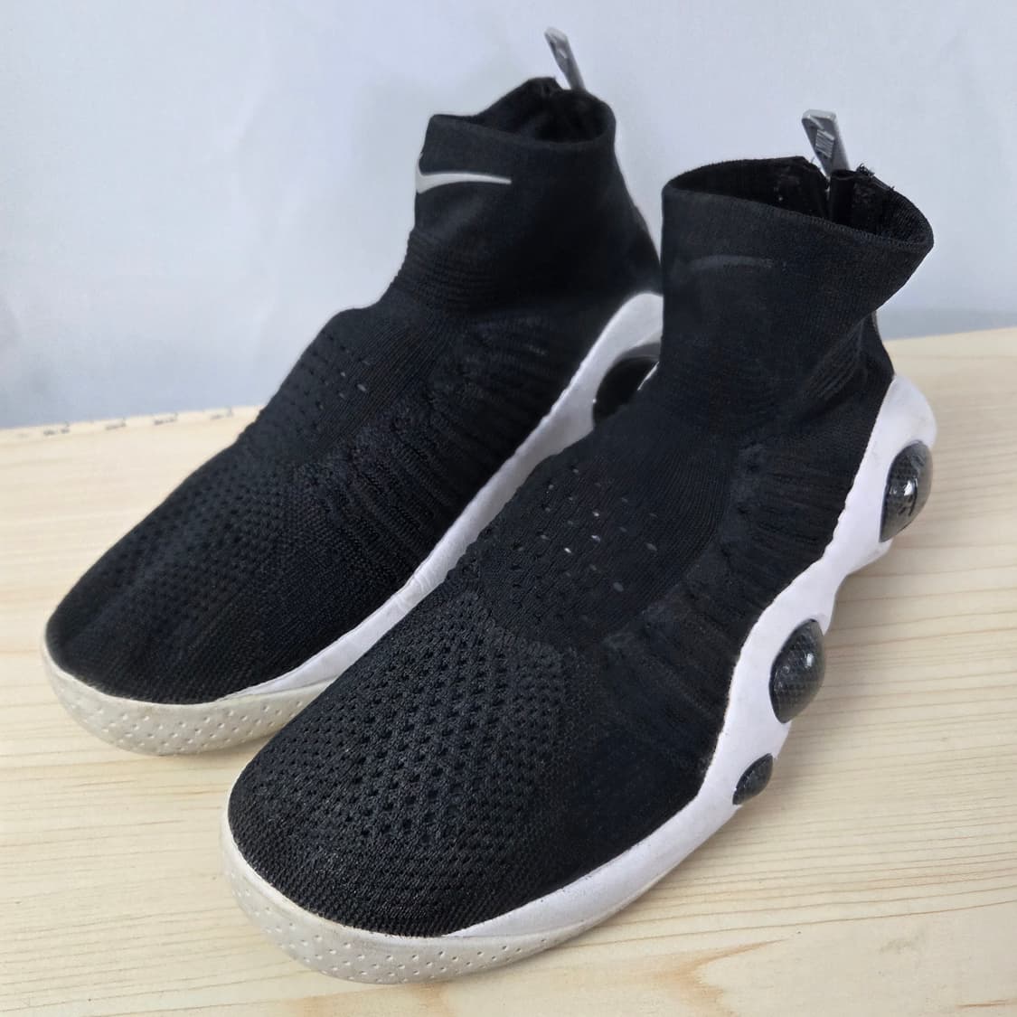 275 나이키 에어 플라이트 보나파이드 블랙 화이트 상품이미지1