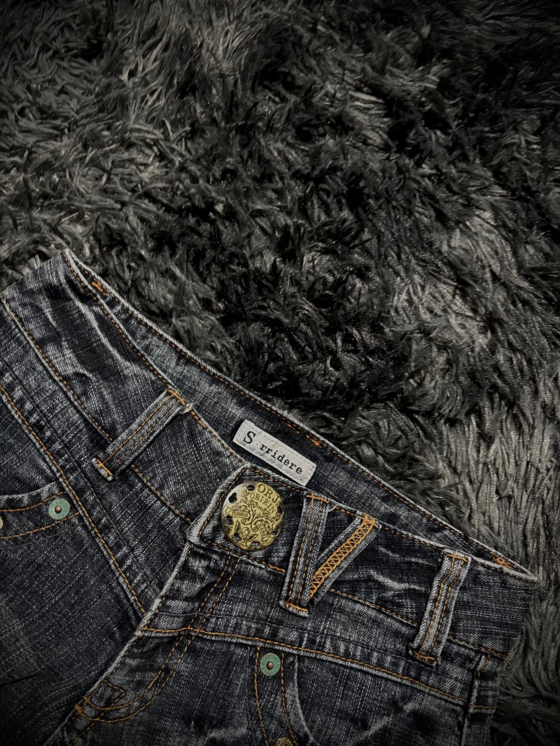 Oririn Jeans 백 레터링 자수 큐빅 지퍼 포켓 워싱 데님숏팬츠 상품이미지6