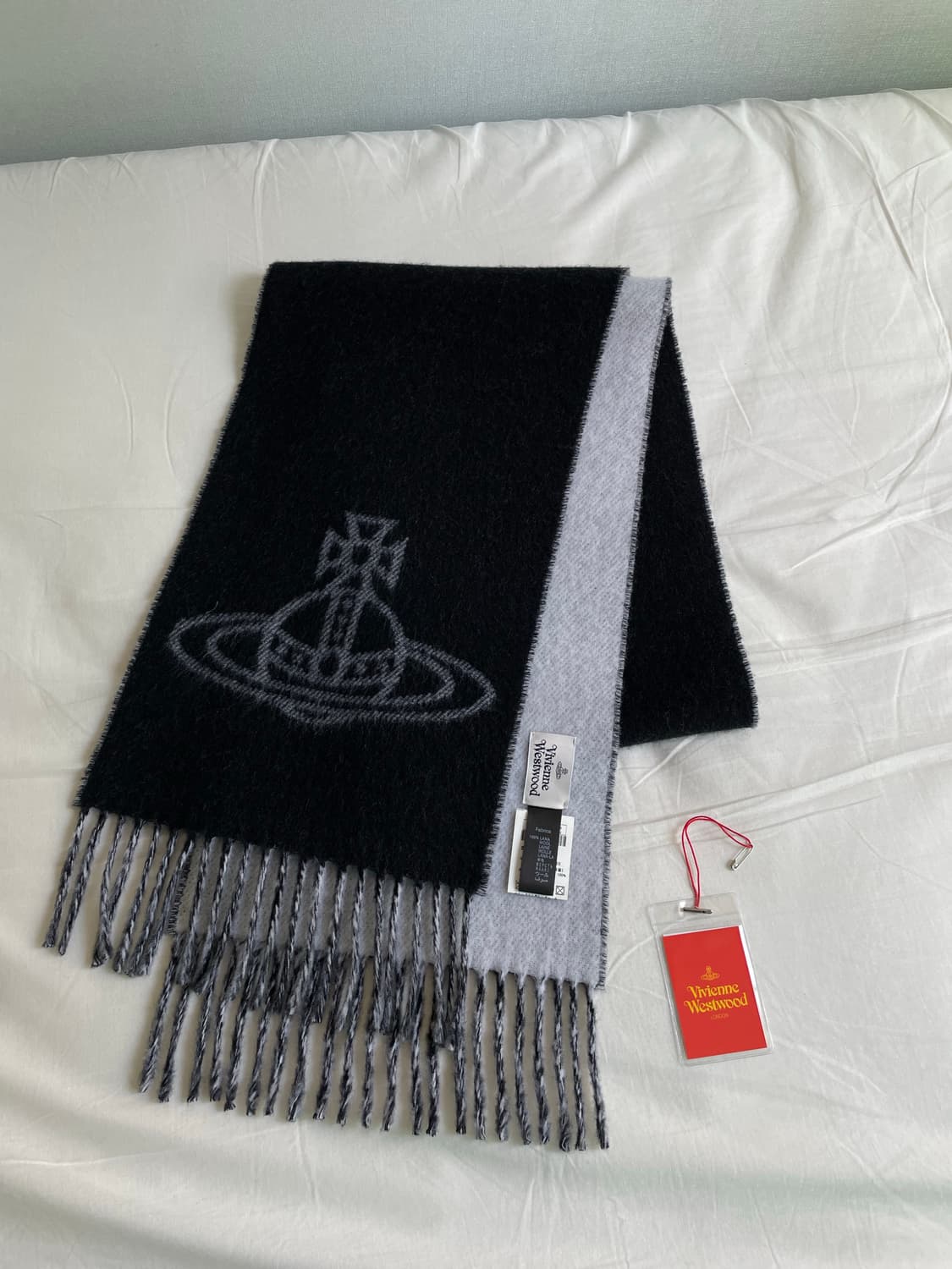 비비안웨스트우드 싱글 orb 양면 머플러 상품이미지1