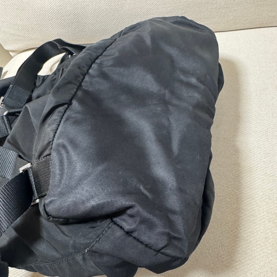 프라다 벨라 백팩 미디움 상품이미지5