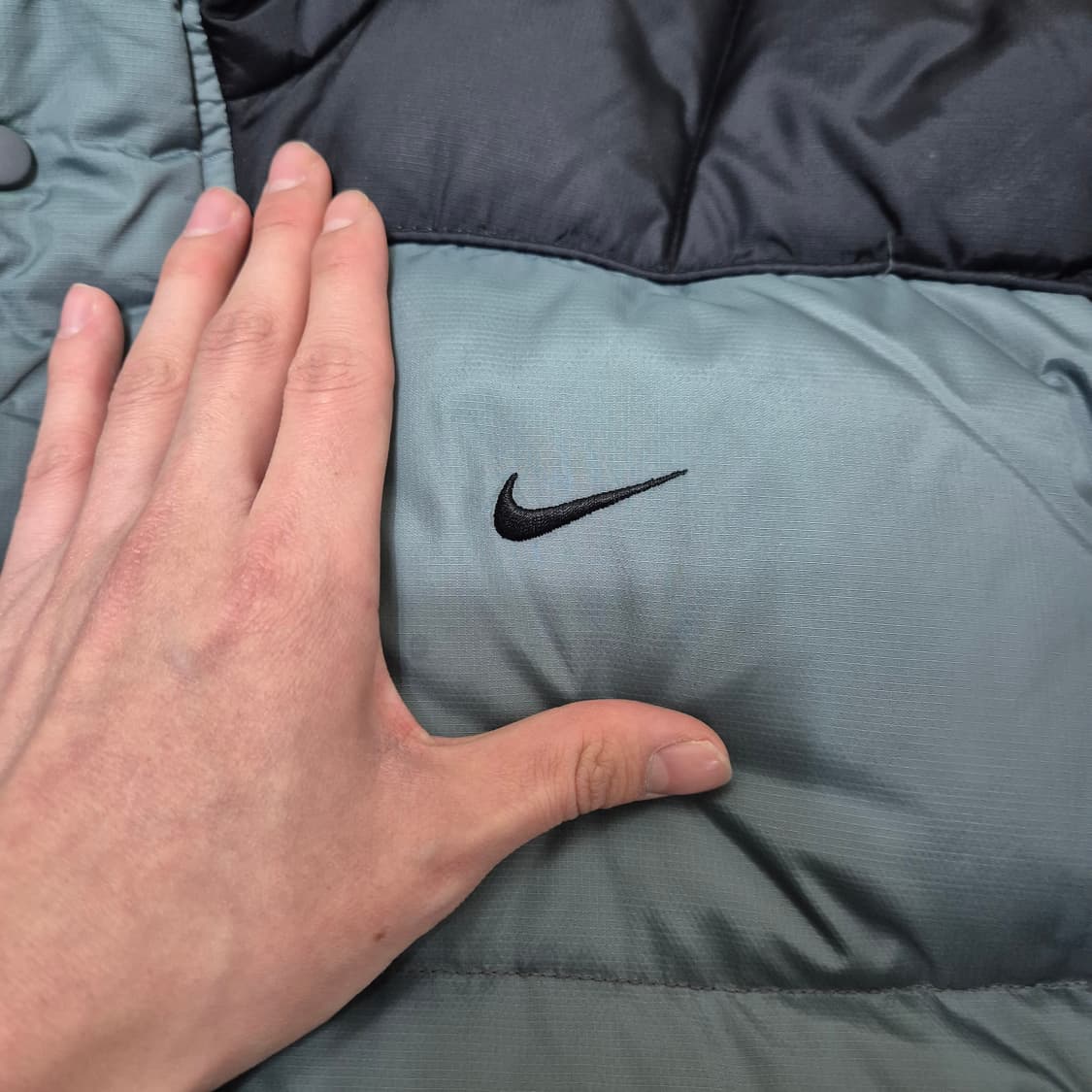 나이키 00s 올드스쿨 투톤 배색 스우시 덕다운 후드 패딩 점퍼 상품이미지4