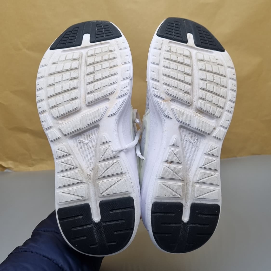 푸마 엔조 런닝화 245 상품이미지3