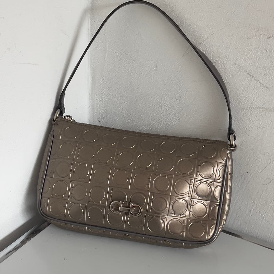 Salvatore Ferragamo vintage mini bag  상품이미지1