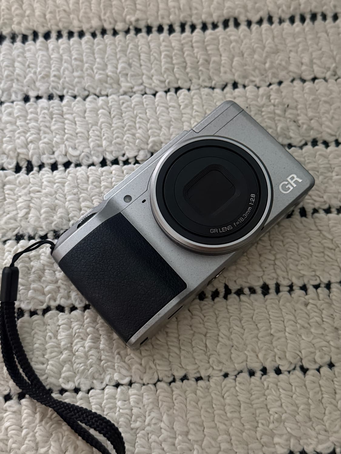 Ricoh GR II Silver (리코 GR2 실버 에디션) 상품이미지3