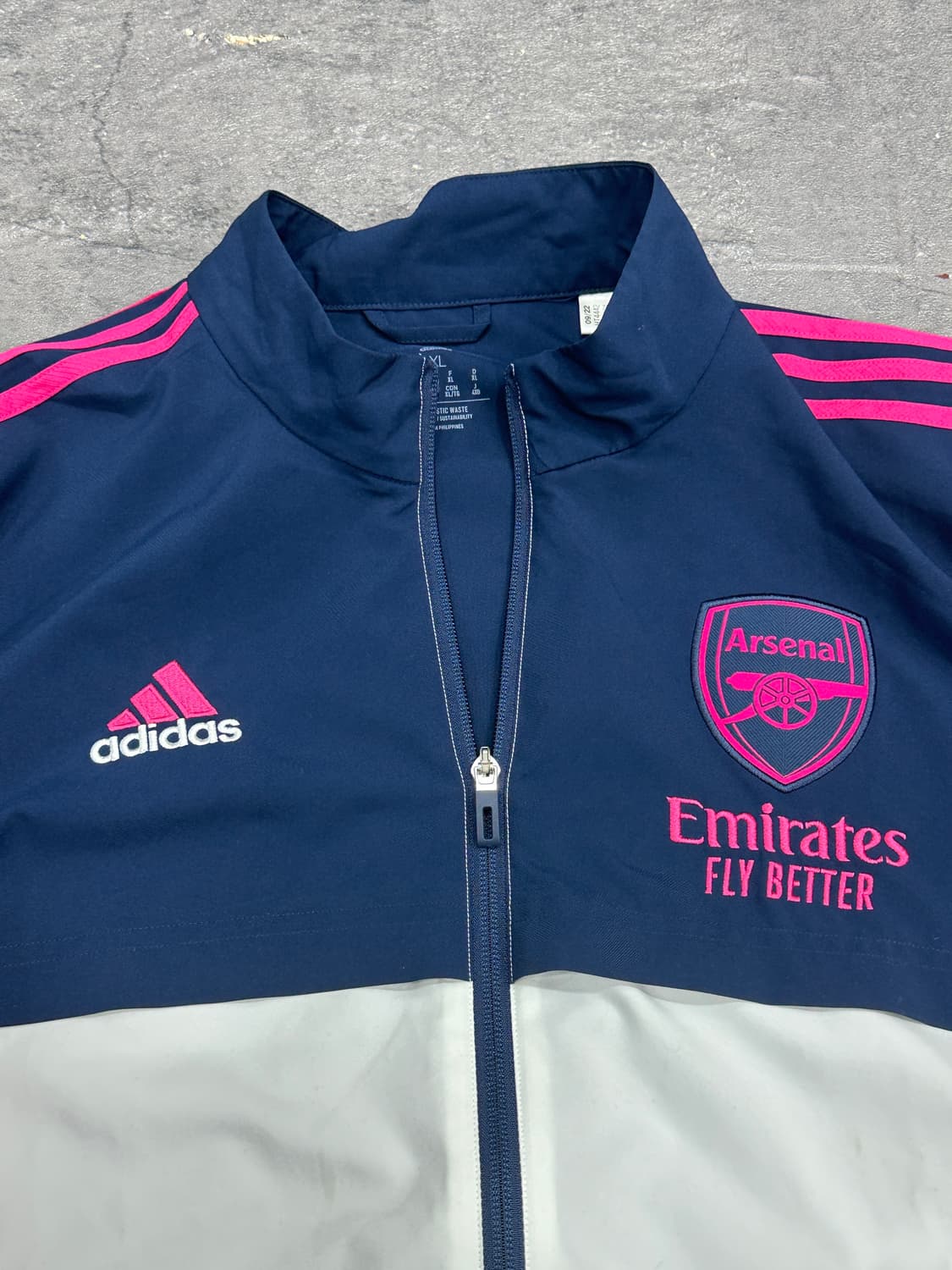 아디다스 아스날 바람막이 상품이미지3