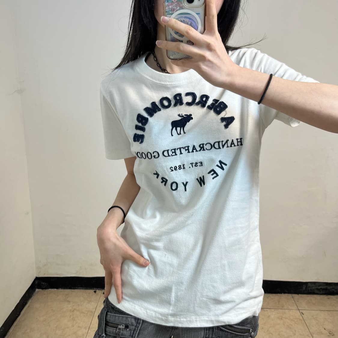 Abercrombie white t-shirt 상품이미지3