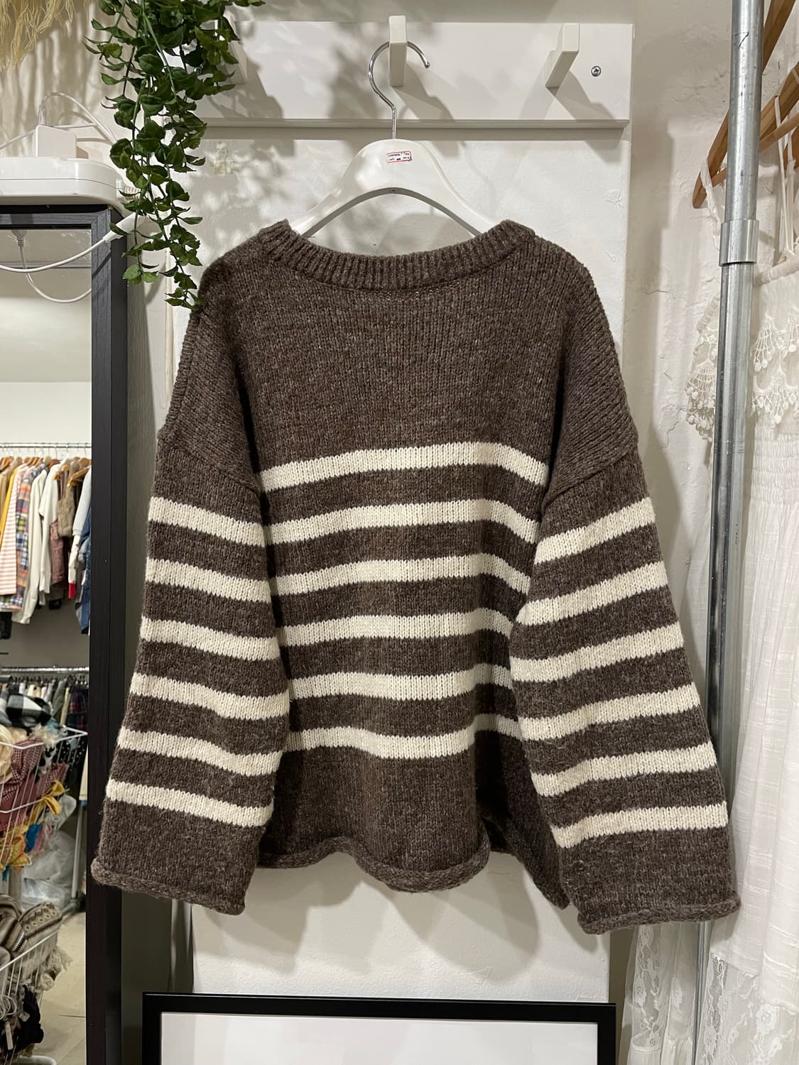 오버핏 스트라이프 니트 상품이미지8