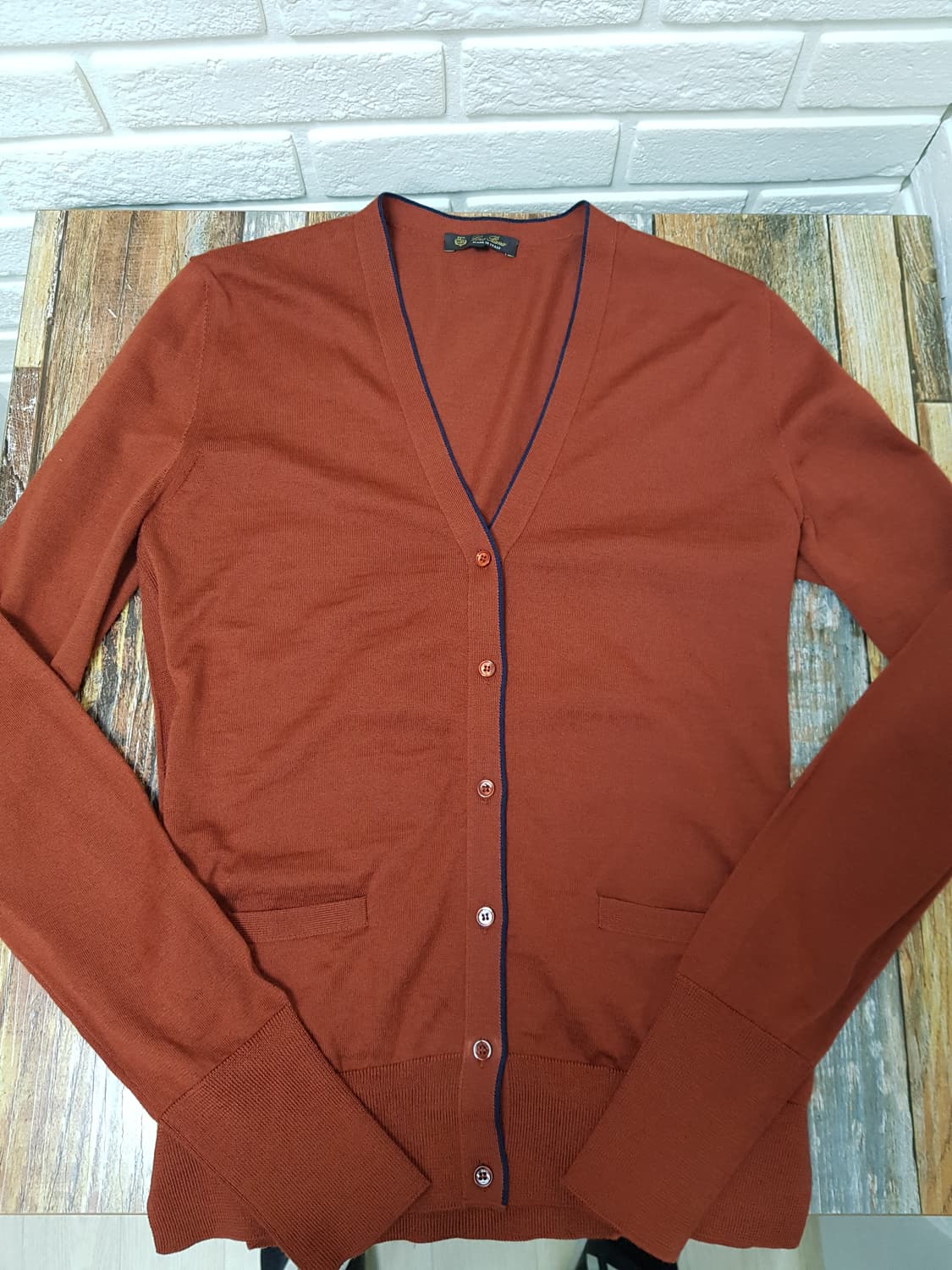 [38/55~66/정품] 로로피아나 가디건+니트 앙상블 상품이미지10