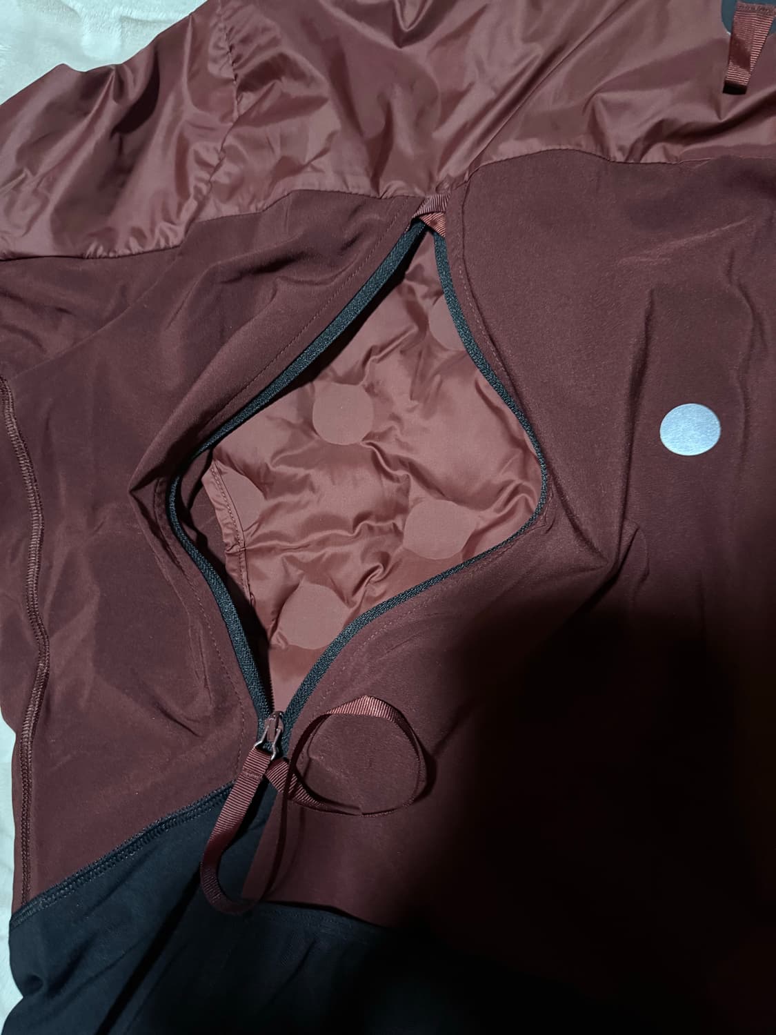 아식스 런닝 자켓 L 버건디( 국내 미출시 제품) 실착 3회 상품이미지6