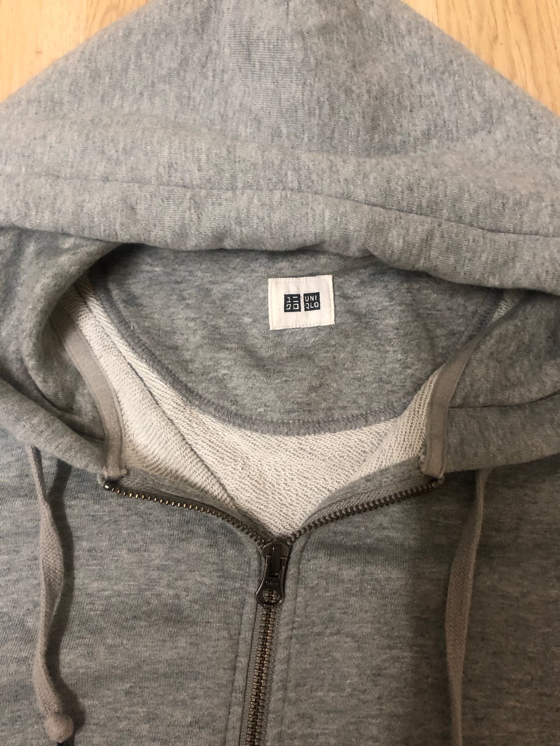 백만엔걸 스즈코 속 회색 후드집업 상품이미지2