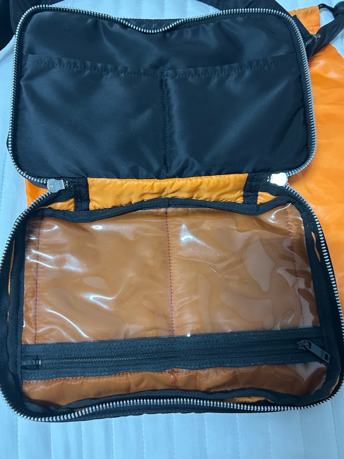 포터 탱커 숄더백 스몰 블랙 상품이미지5