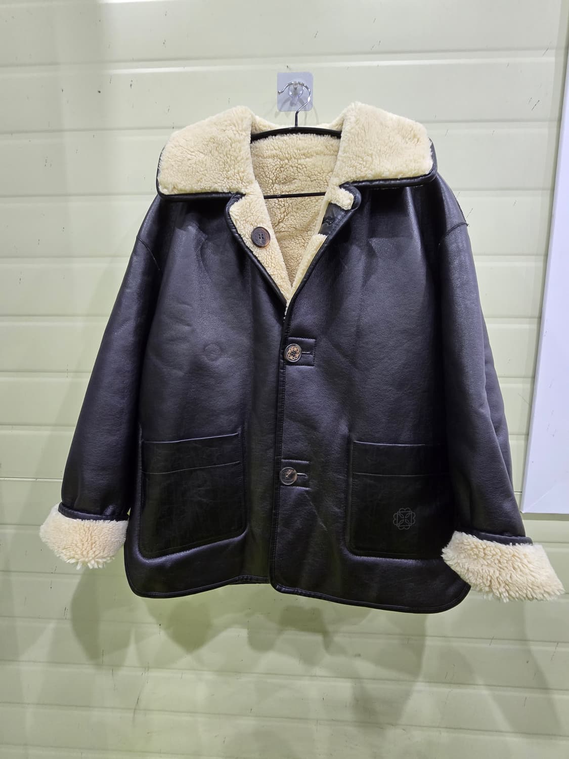 a.t.corner 양털 리버시블 무스탕 상품이미지5