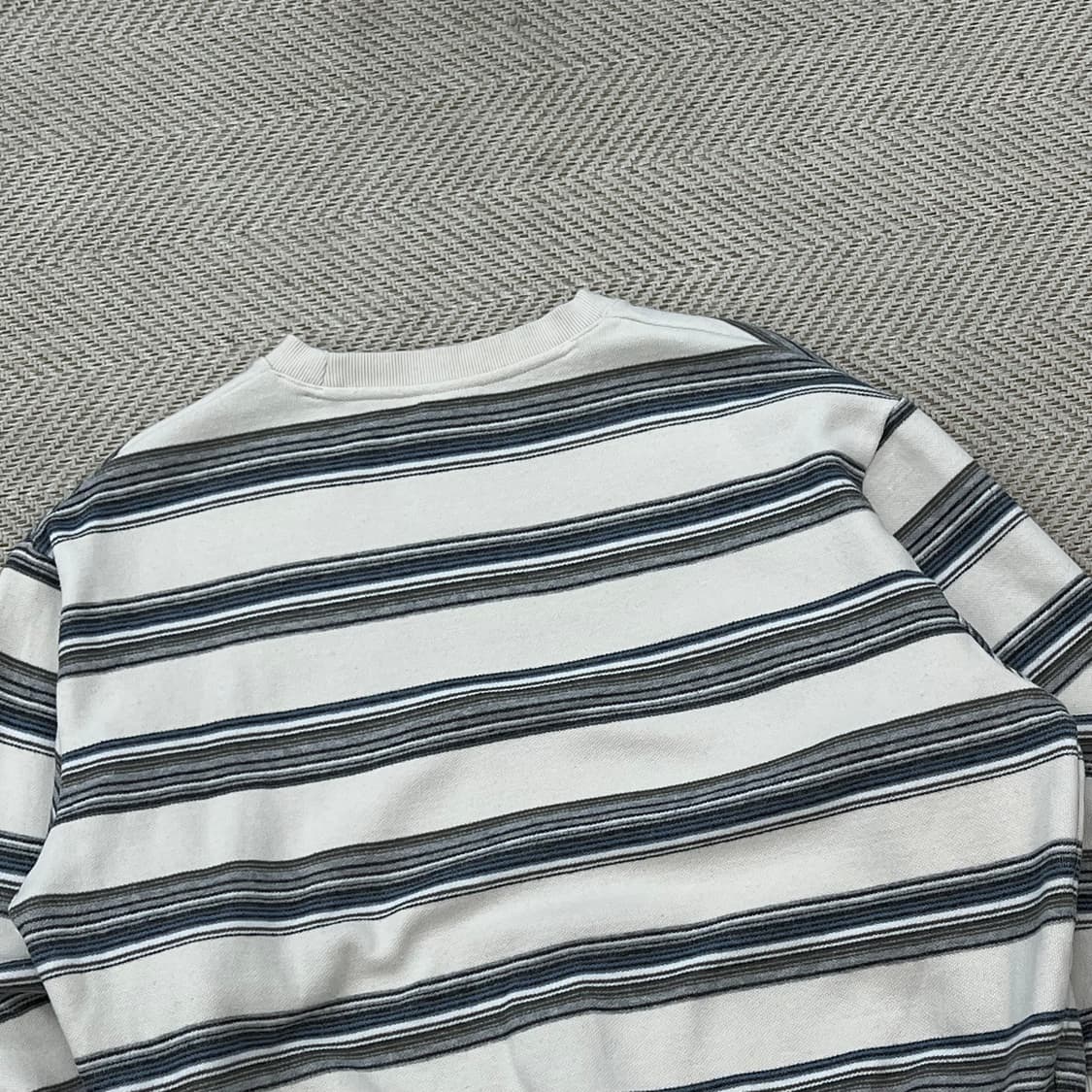 스컬프터 스트라이프 맨투맨 r3582 상품이미지5