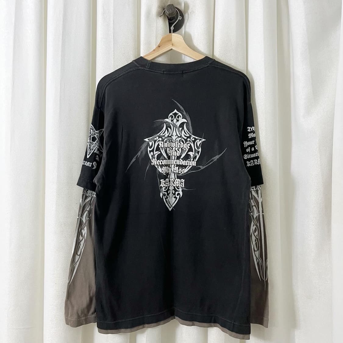 빈티지 블랙 프린팅 포인트 롱슬리브 상품이미지5