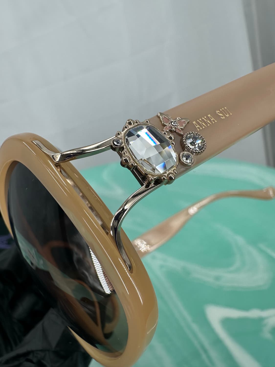 [새상품 무료배송] Made in Italy 안나수이 선글라스 상품이미지1