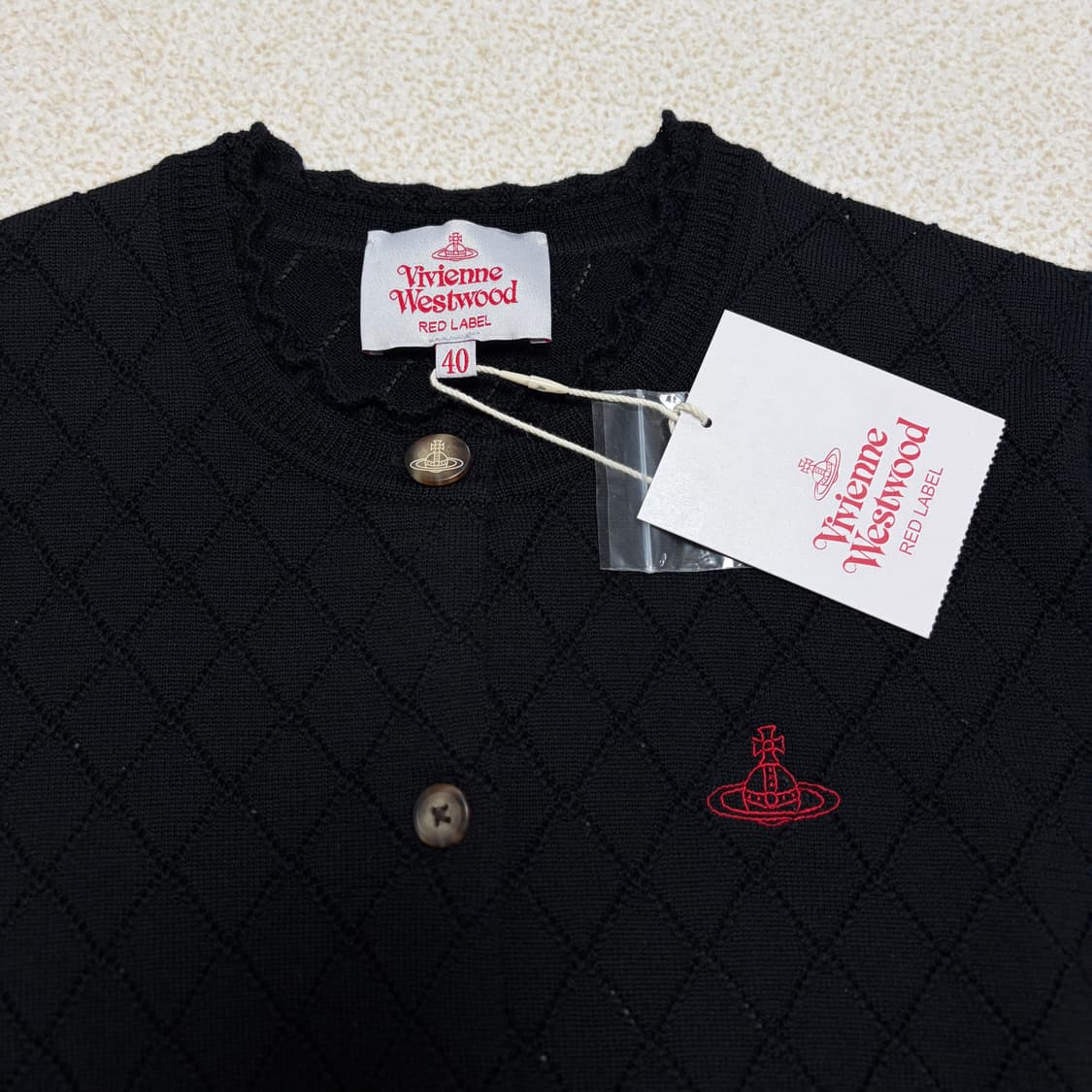 비비안웨스트우드 봄 신상 다이아패턴 울 가디건 상품이미지3