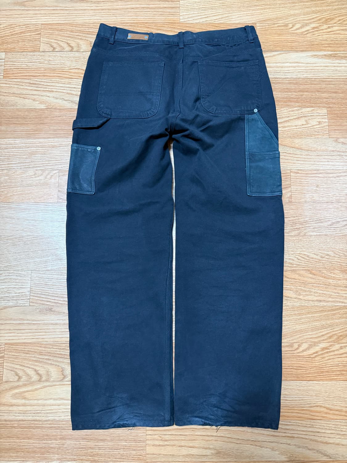 [XL] 블랙아웃 레더 더블니 팝니다! 상품이미지2