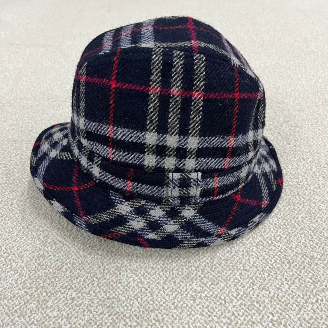 55 버버리 노바체크 페도라 버킷햇 0202M2 상품이미지2