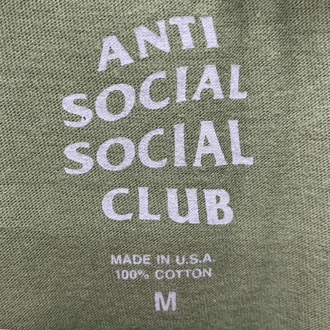 안티소셜소셜클럽 카키 빅로고 프린팅 티셔츠  상품이미지6