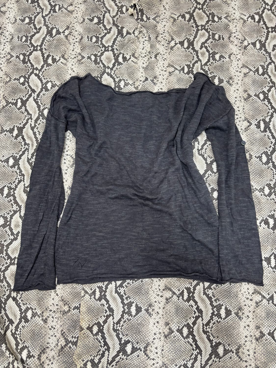 “Zadig&Voltaire” U Neck Grey Sleeve 상품이미지4