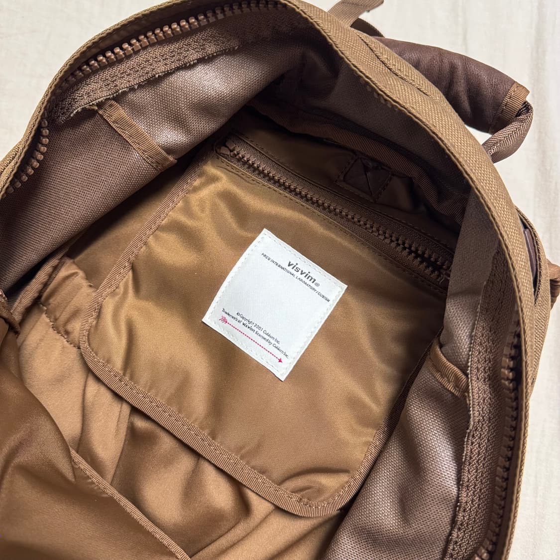 비즈빔 코듀라 22L 백팩 스웨이드 브라운 상품이미지8
