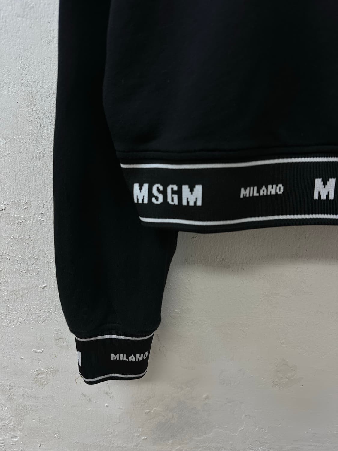 MSGM Milano 엠에스지엠 로고 밴딩 후드티 스웻셔츠 블랙 상품이미지4