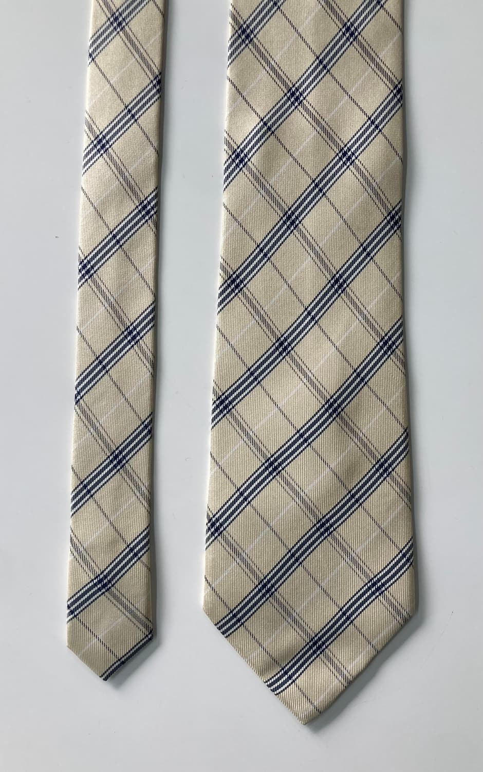 아쿠아스큐텀 넥타이 상품이미지1