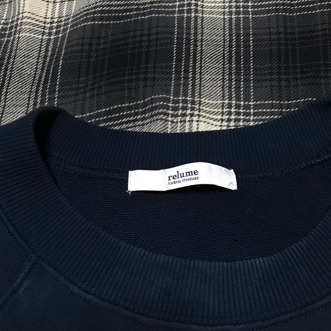 저널 스탠다드 재팬 밀리터리 폰트 크롭 스웻셔츠 상품이미지3