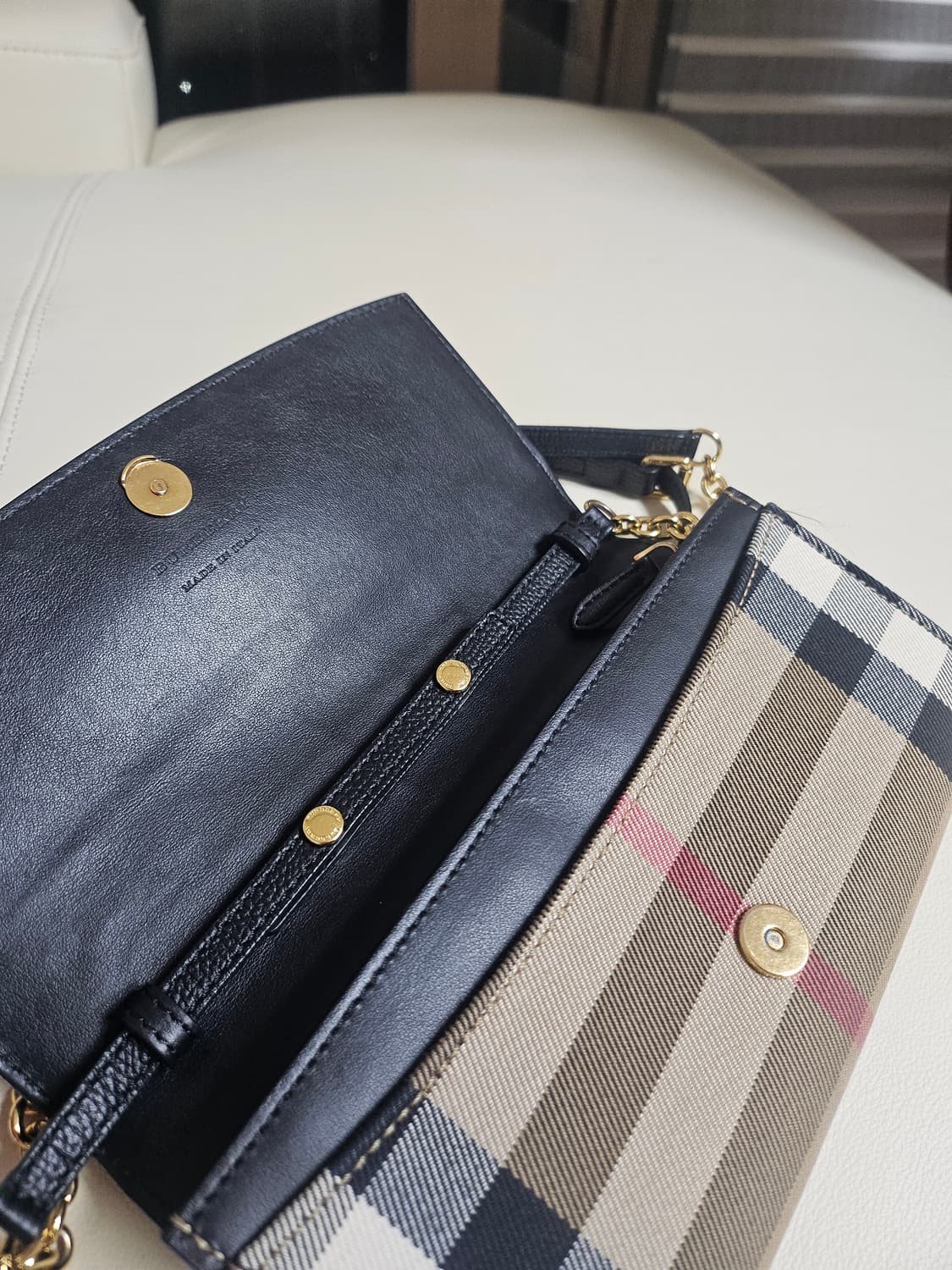 버버리정품 크로스백  상품이미지5