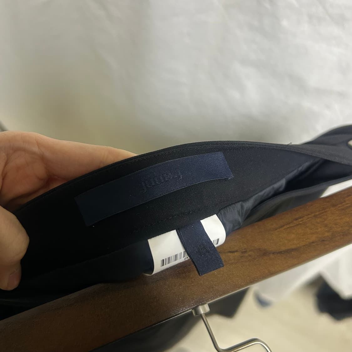 Juun.J 준지 플리츠 언발 스커트 상품이미지3