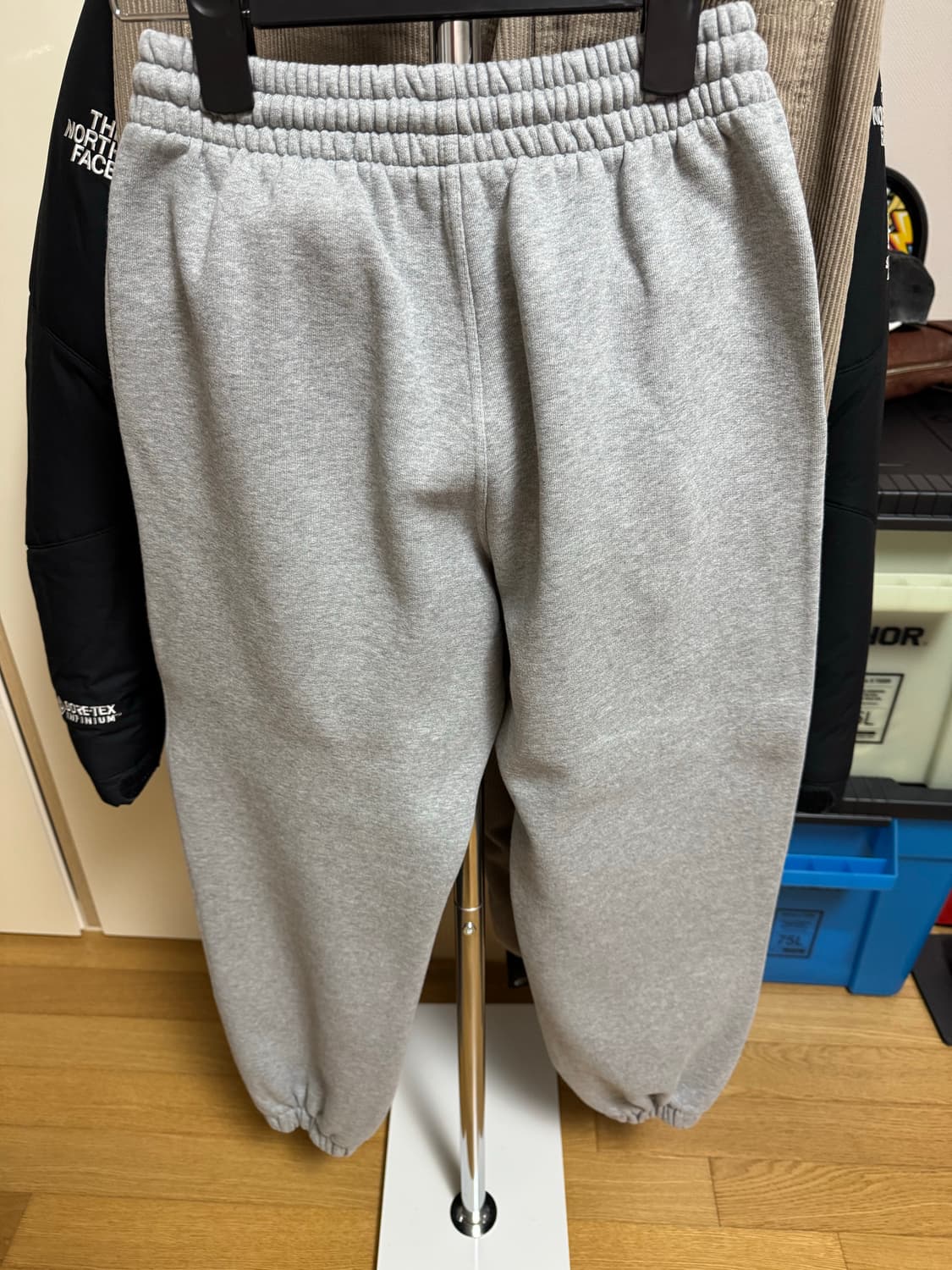 버버리 레인보우 스웻팬츠 미친 가격에 판매합니다! 상품이미지4