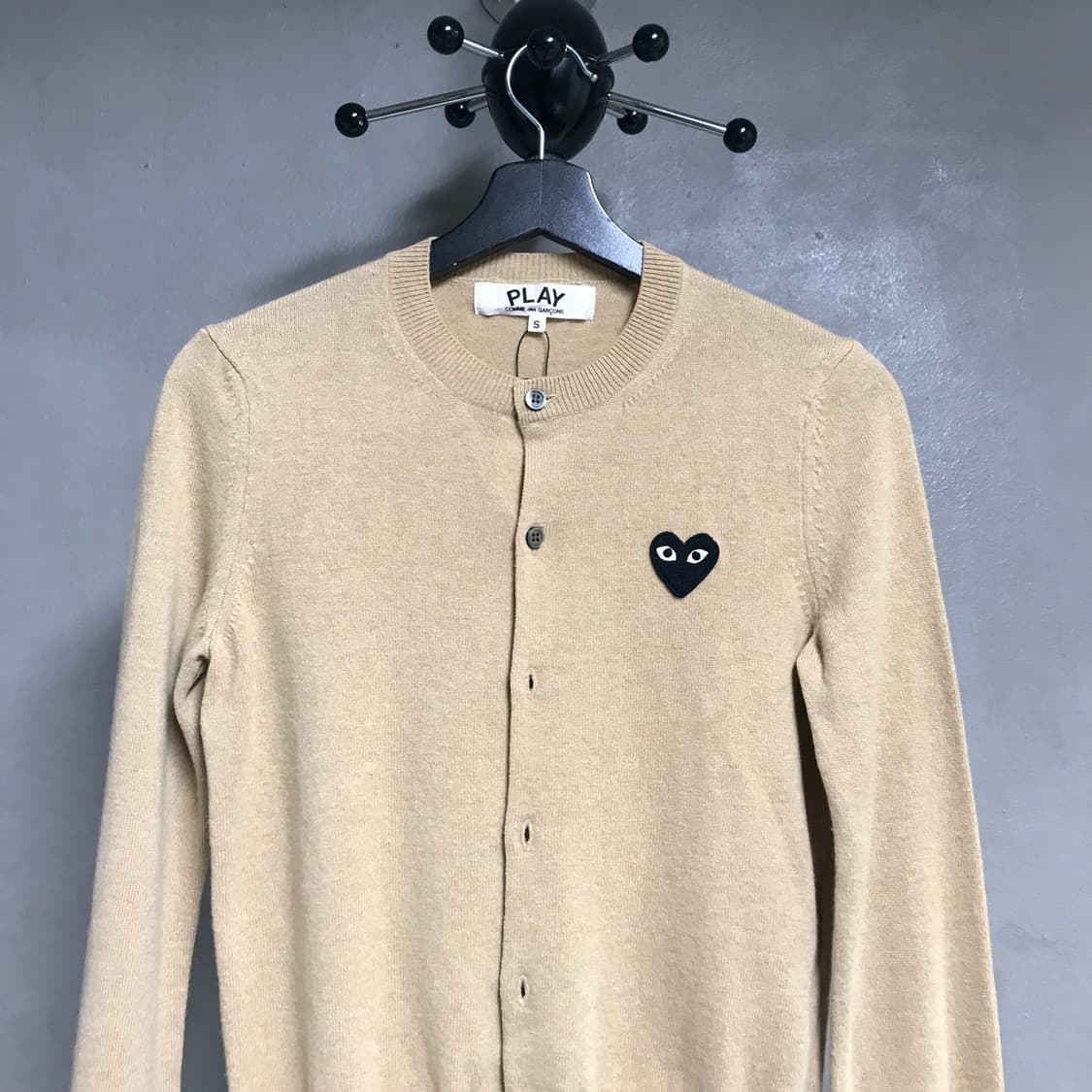 꼼데가르송 와펜 가디건 베이지 S(W) 상품이미지2