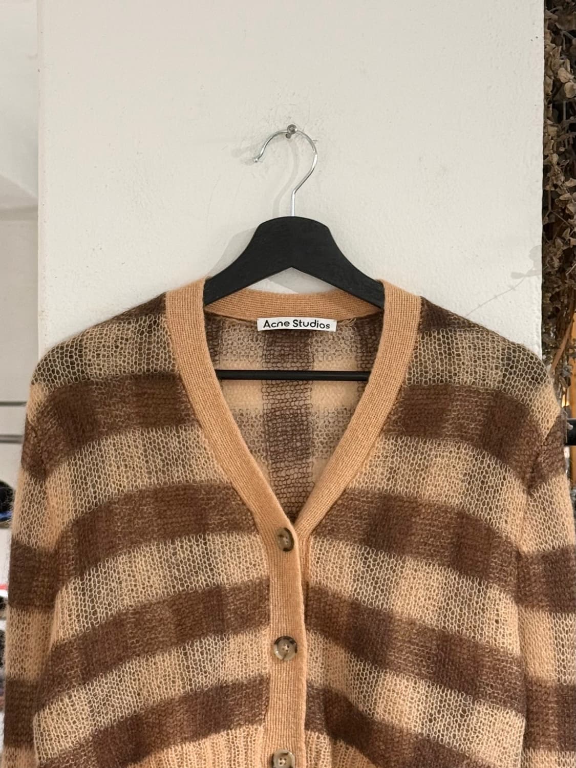 아크네스튜디오 베이지 브라운 모헤어 체크 가디건 상품이미지4