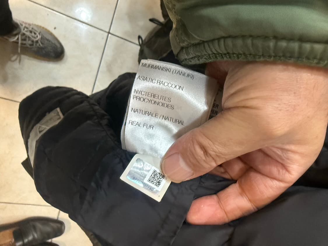 2/55 정품 몽클레어 아레텔 폭스 퍼 패딩 팝니다 상품이미지8