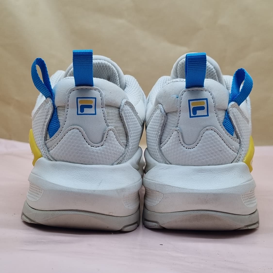 휠라 뉴런 여성운동화240 상품이미지4