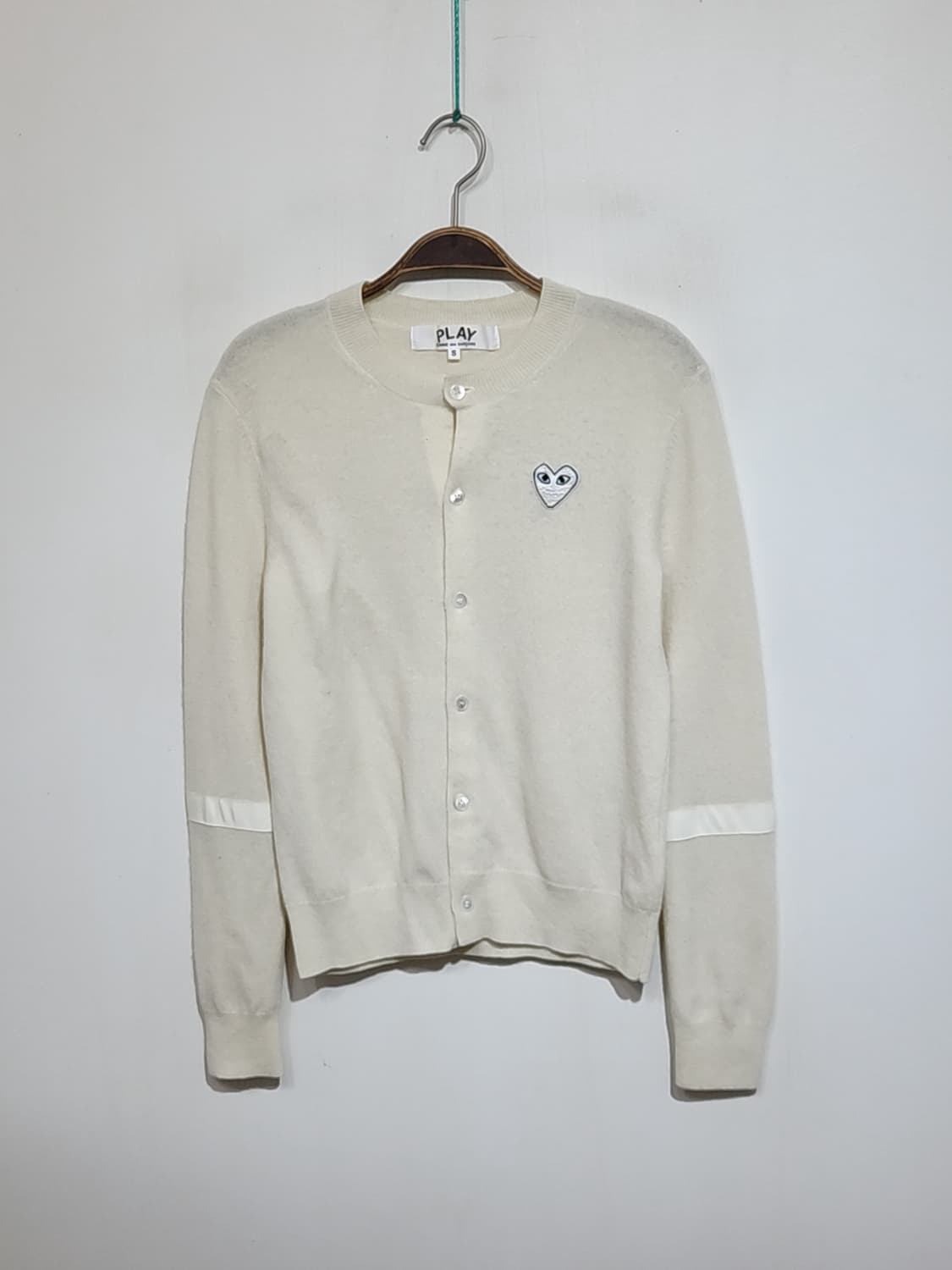 (정품) 꼼데가르송 가디건 아이보리 화이트 와펜 AZ N065  상품이미지1