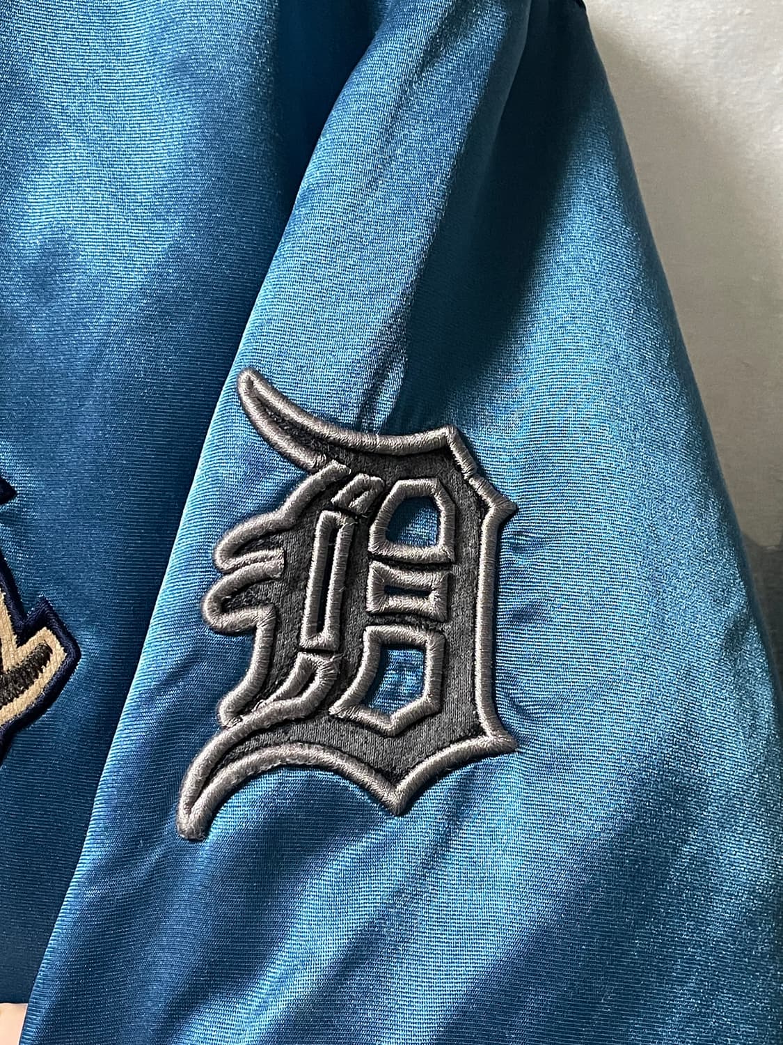 105 MLB 디트로이트 타이거즈 블루종 자켓 상품이미지3