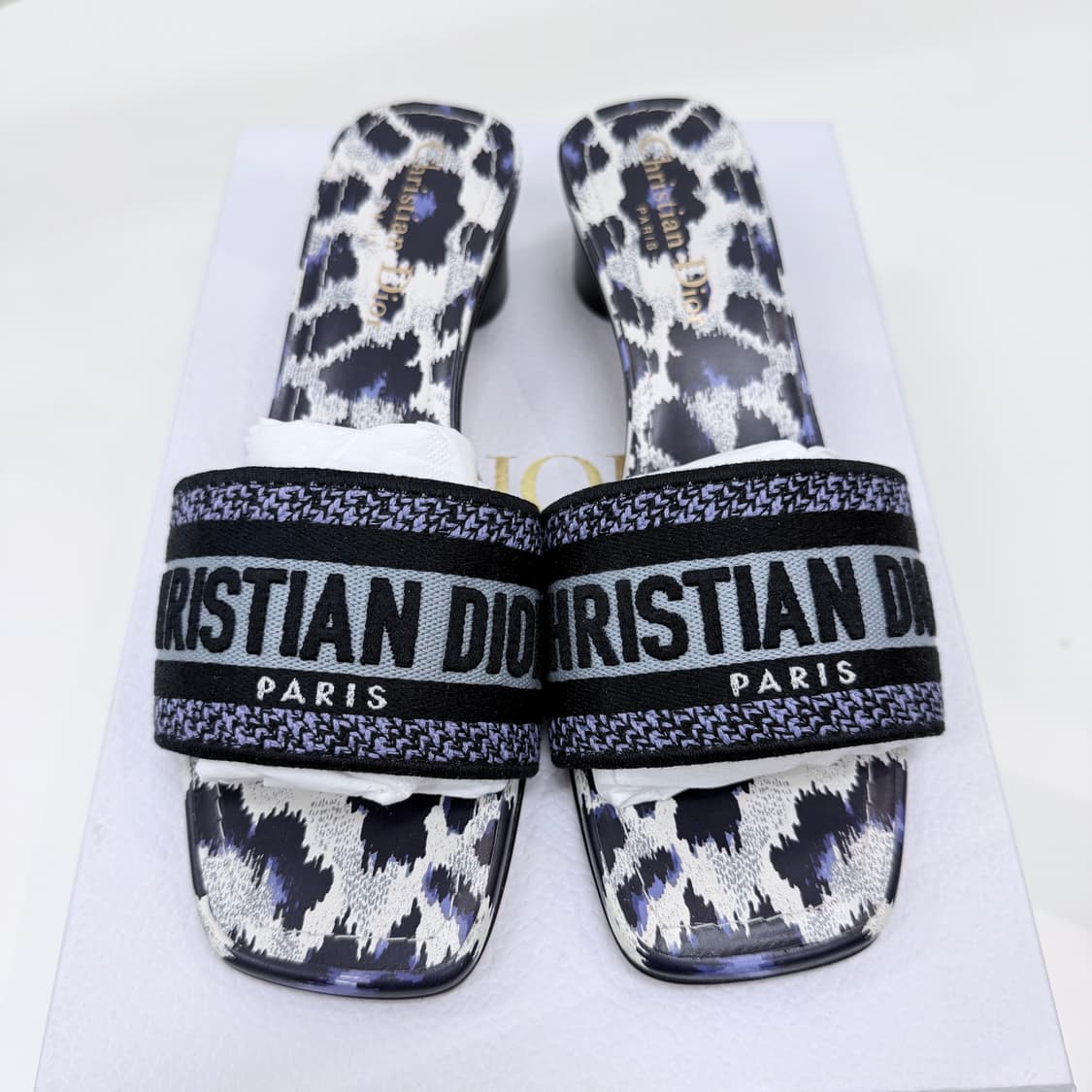 [미사용/235] 디올 디웨이 오블리크 뮬 샌들 힐 슬리퍼 파스텔 퍼플 상품이미지6