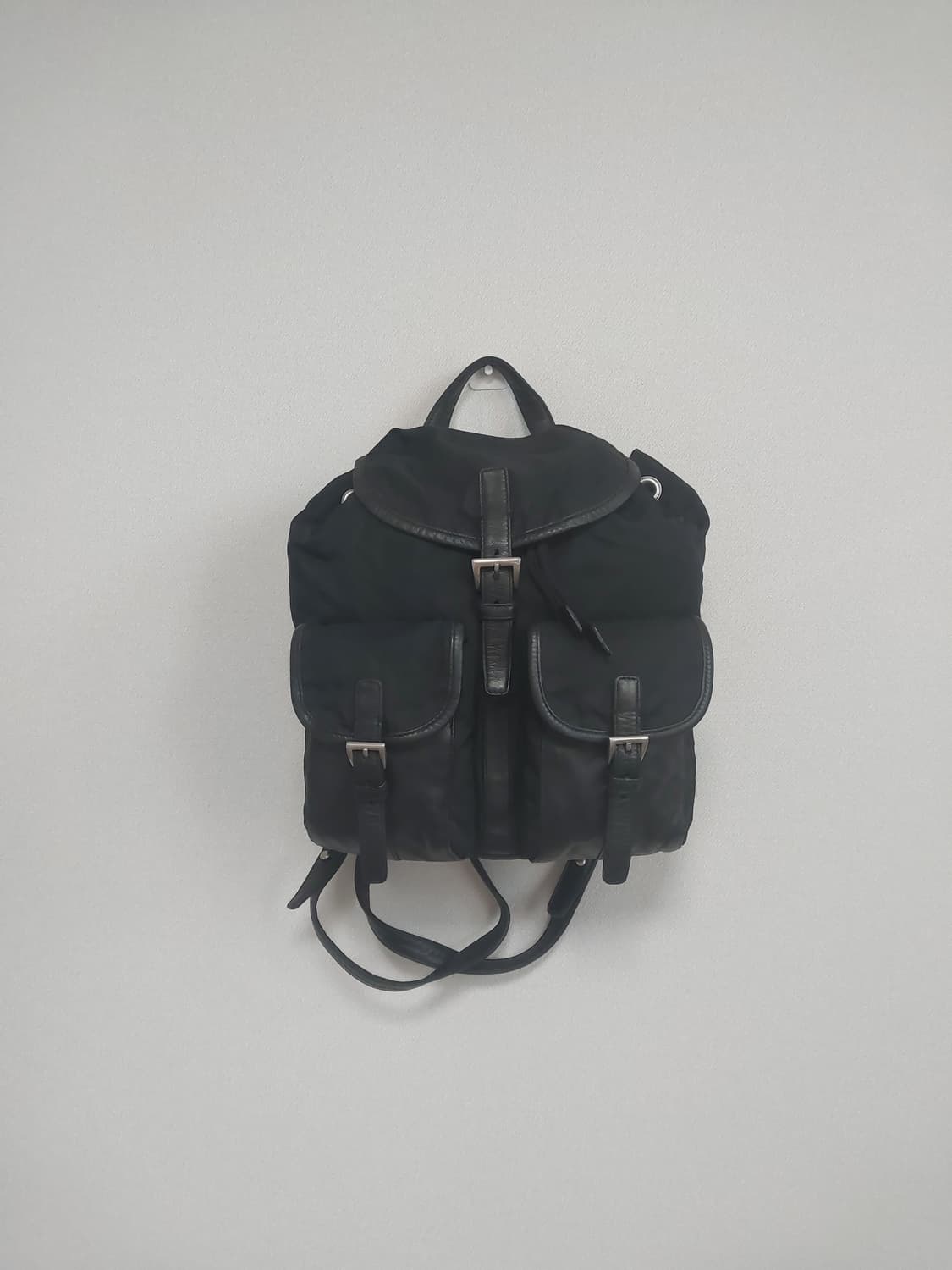 정품 프라다 빈티지 나일론 백팩 상품이미지1