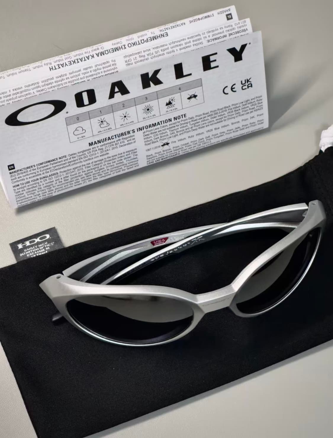 오클리 아이 자켓 리덕스 실버 프레임 프리즘 블랙 폴러라이즈드 렌즈 하이 상품이미지4