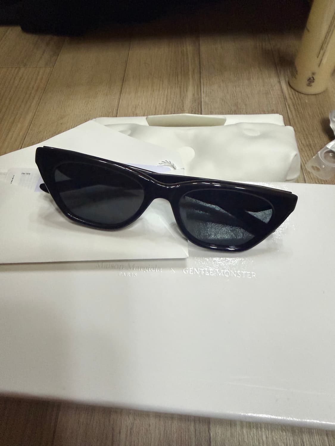 젠틀몬스터 마르지엘라 mm208 상품이미지2