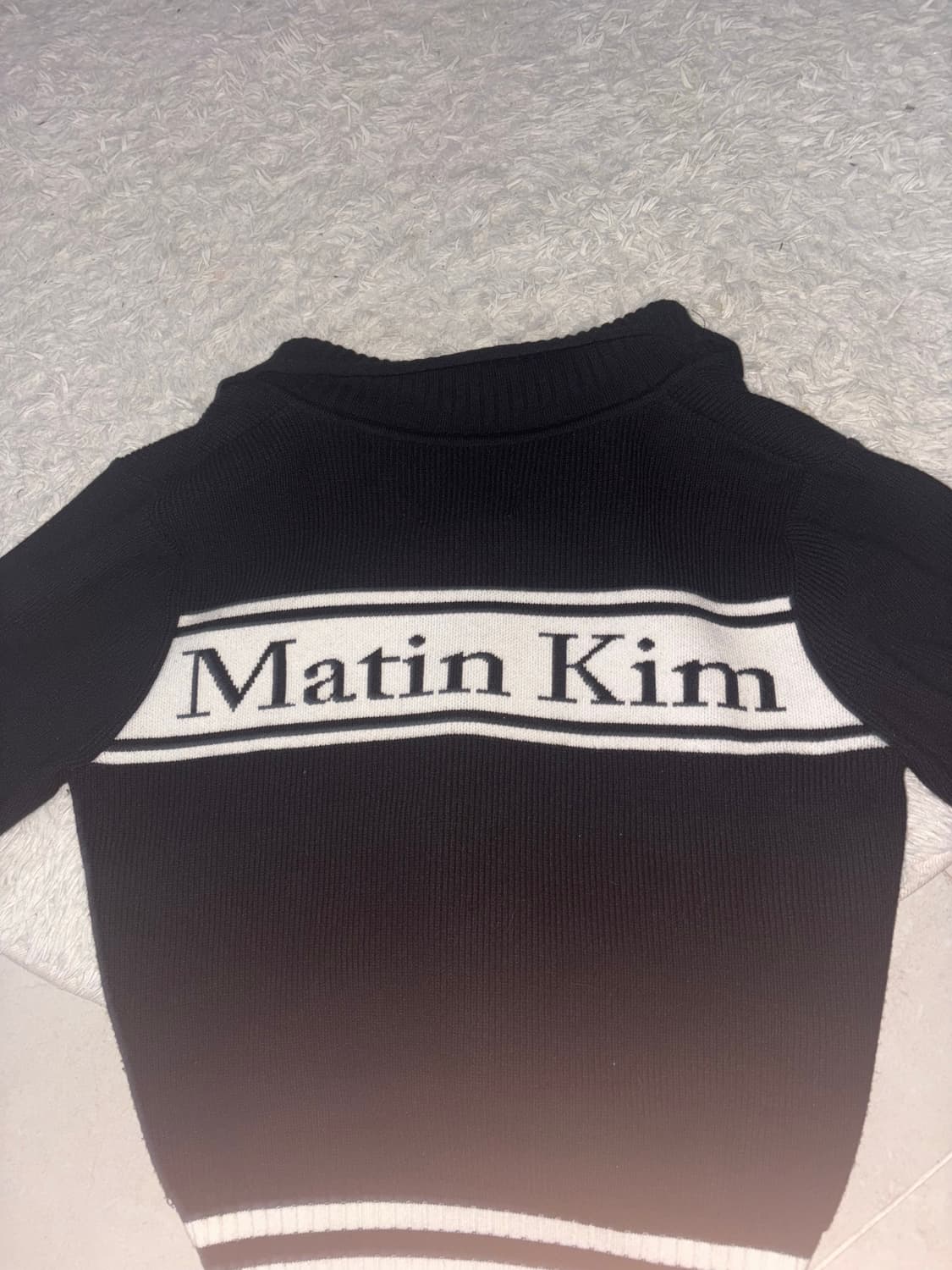 Matin Kim Spell Point Stripe Knit Cardig 상품이미지1