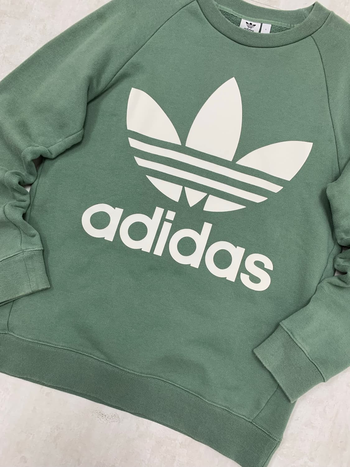 아디다스 멜론 맨투맨 #624 상품이미지3