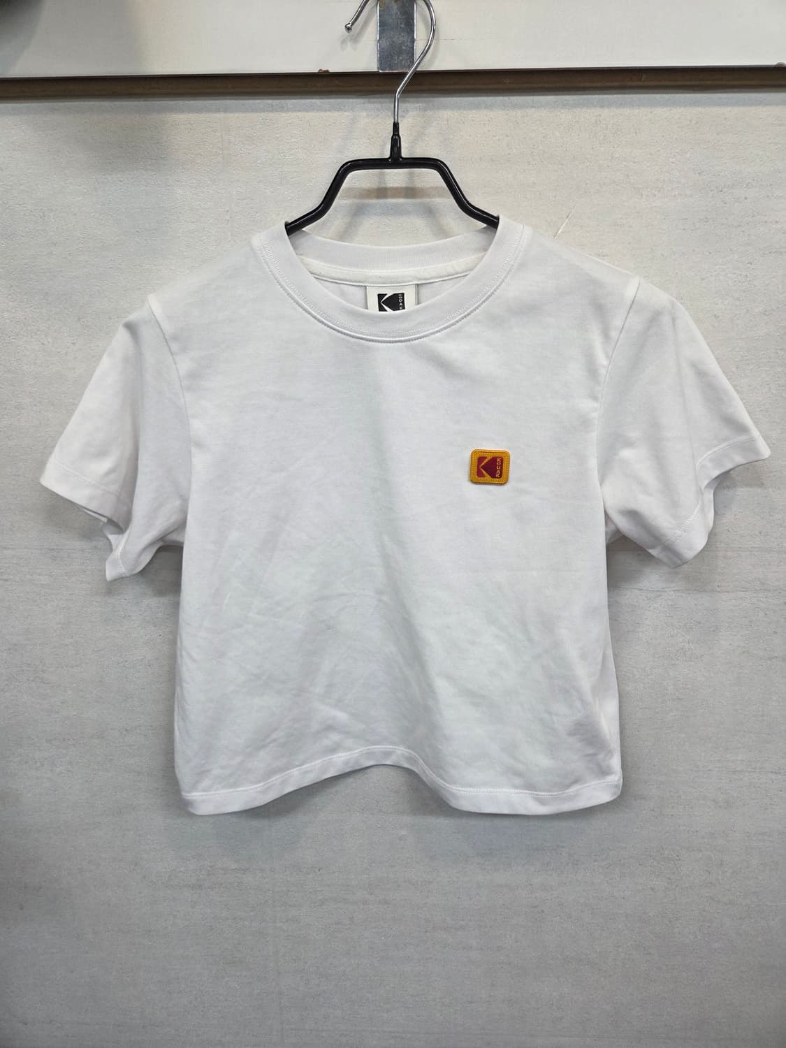 코닥 시그니처 로고 아스킨 여성 반팔 xs 상품이미지1